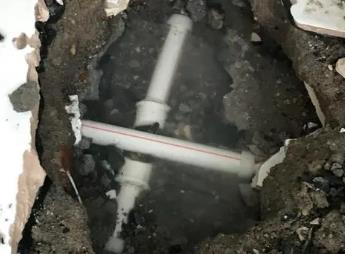 萨嘎阳台漏水维修公司为您分享楼上楼下漏水怎么处理